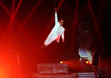 邓超爆料孙俪怀孕视频,甜蜜视频曝光引网友热议 第2张 邓超爆料孙俪怀孕视频,甜蜜视频曝光引网友热议 第2张